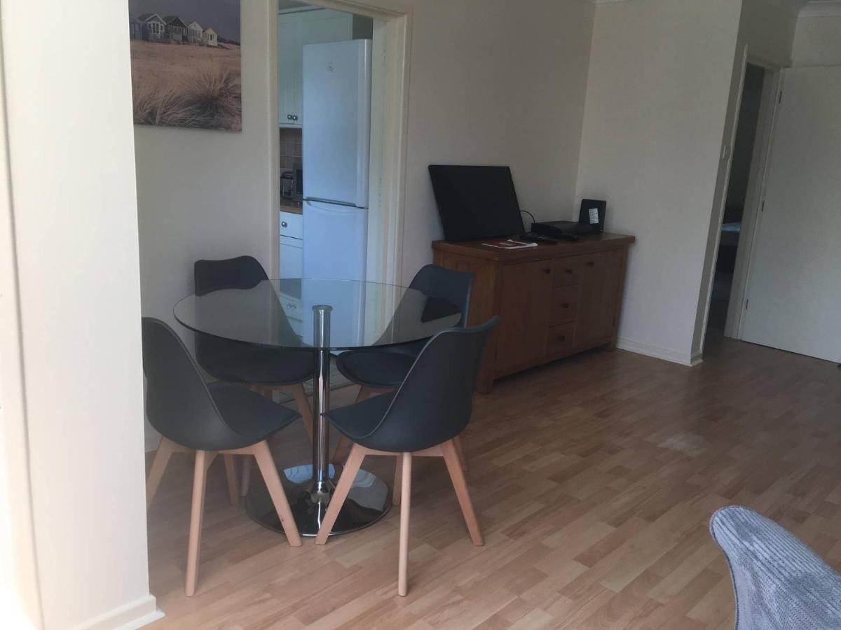 River Courtyard Apartment In The Heart Of Stneots St Neots Zewnętrze zdjęcie
